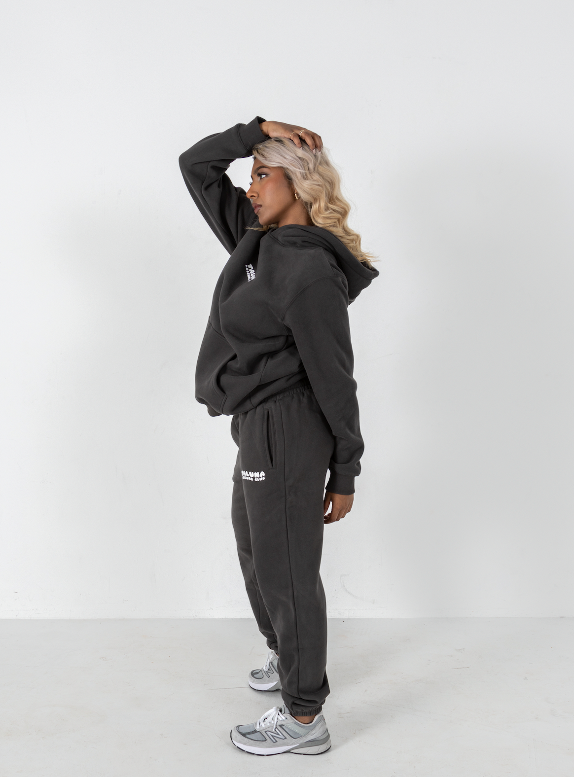 LEISURE CLUB TRACKSUIT PANTS